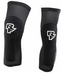 Race Face Charge Knee Stealth S
