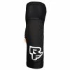 Race Face Covert Knee Stealth XS